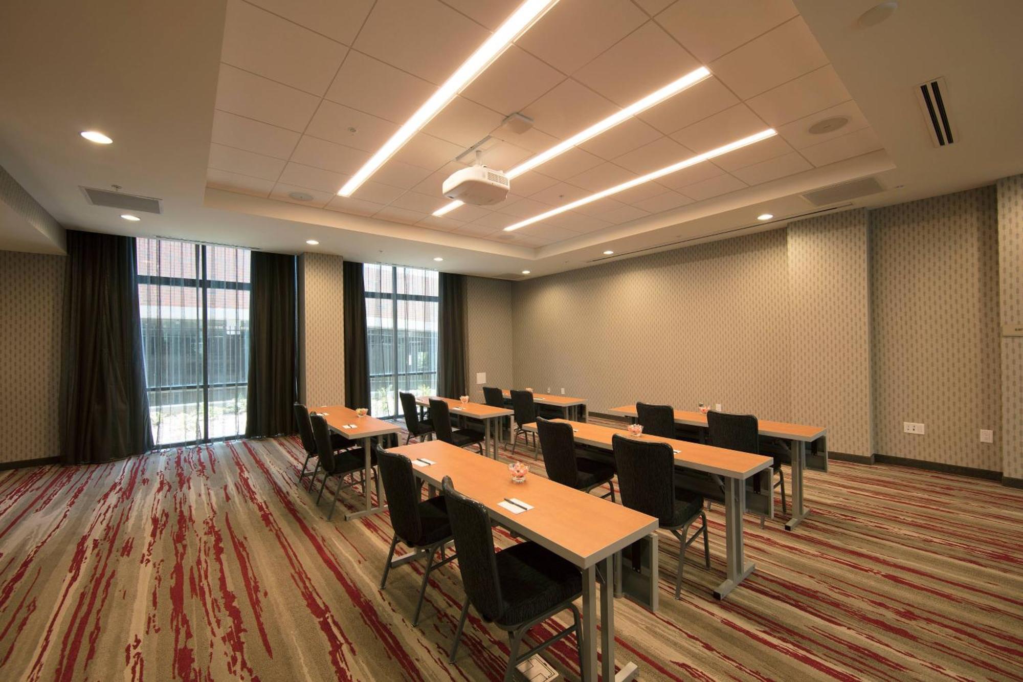Springhill By Marriott Downtown/university Area Hotel Athens